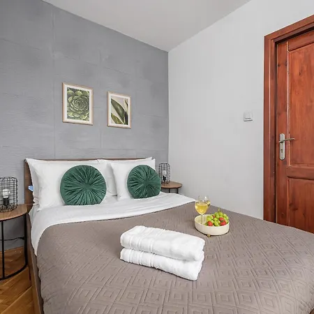 Lumina I 3-room With Balcony Near Zoo I Vistula *